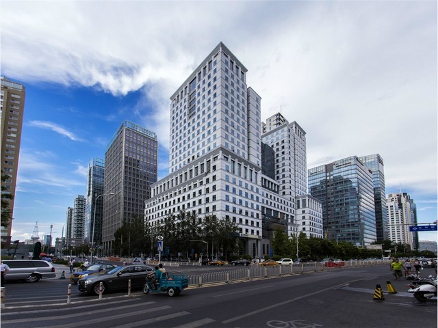 江苏现代螺母埋植热铆机